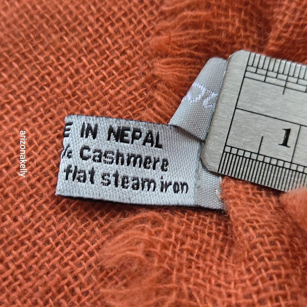 NWOT Cocowai Cashmere Scarf Burnt Orange Lightweight - Picture 5 of 14